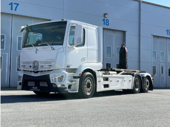 Lastväxlare lastbil MERCEDES-BENZ Actros 2543