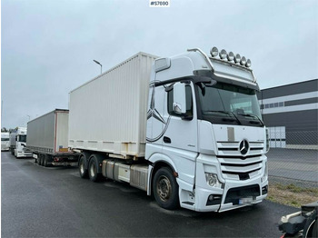 Lastbil med skåp MERCEDES-BENZ Actros