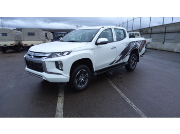 Personbil MITSUBISHI L200