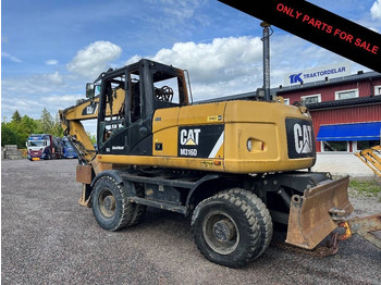 Grävmaskin på däck CATERPILLAR 316