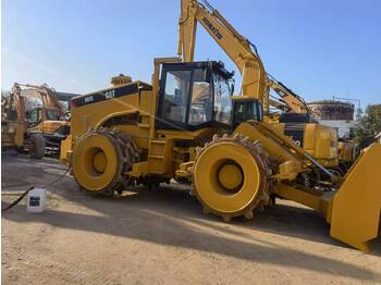 Kompakt bandlastare CATERPILLAR 862G: bild 2