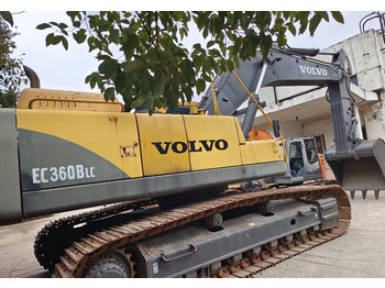 Bandgrävare VOLVO EC360BLC