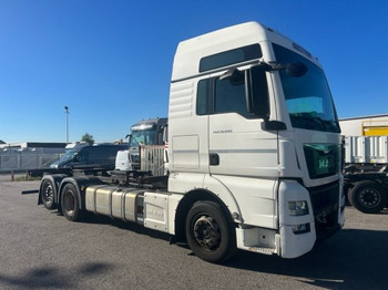 Containerbil/ Växelflak lastbil MAN TGX 26.440