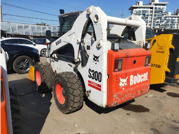 Kompaktlastare/ Slirstyrda lastare BOBCAT S300