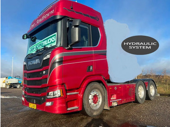 Dragbil SCANIA R 650