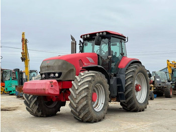 Traktor McCORMICK