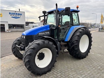 Traktor NEW HOLLAND TS