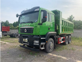 Tippbil lastbil SINOTRUK