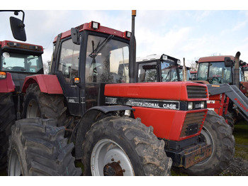 Traktor CASE IH 956XL