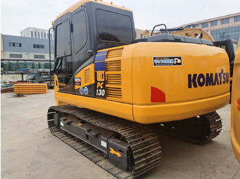 Bandgrävare KOMATSU PC130