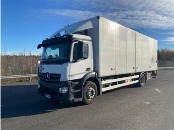 Lastbil med skåp MERCEDES-BENZ Actros