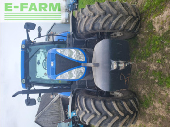 Traktor NEW HOLLAND T7