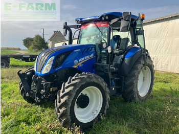 Traktor NEW HOLLAND T5