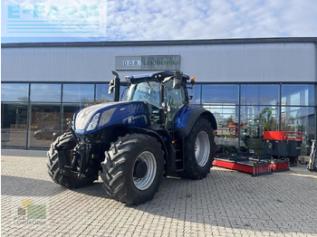 Traktor NEW HOLLAND T7