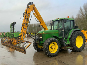 Traktor JOHN DEERE 6600