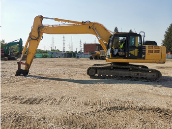 Grävmaskin KOMATSU PC240