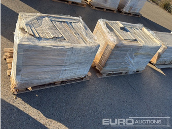 Entreprenadutrustning Pallet of Tiles (4 Of): bild 2