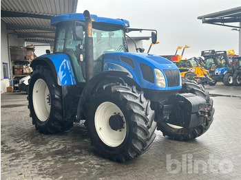 Traktor NEW HOLLAND T7000