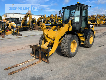 Hjullastare CATERPILLAR 908M