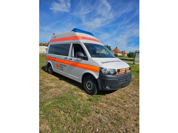 Ambulans VOLKSWAGEN Transporter T5