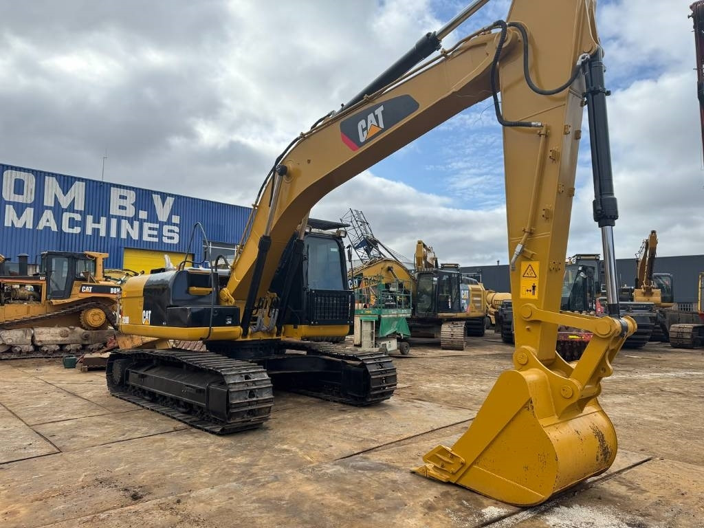 Bandgrävare CAT 320 D L: bild 7