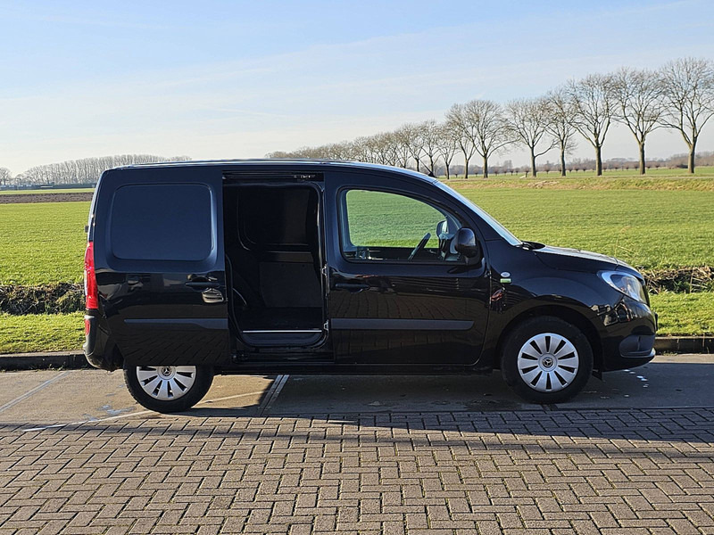 Små skåpbil Mercedes-Benz Citan 109 CDI AC EURO6: bild 13