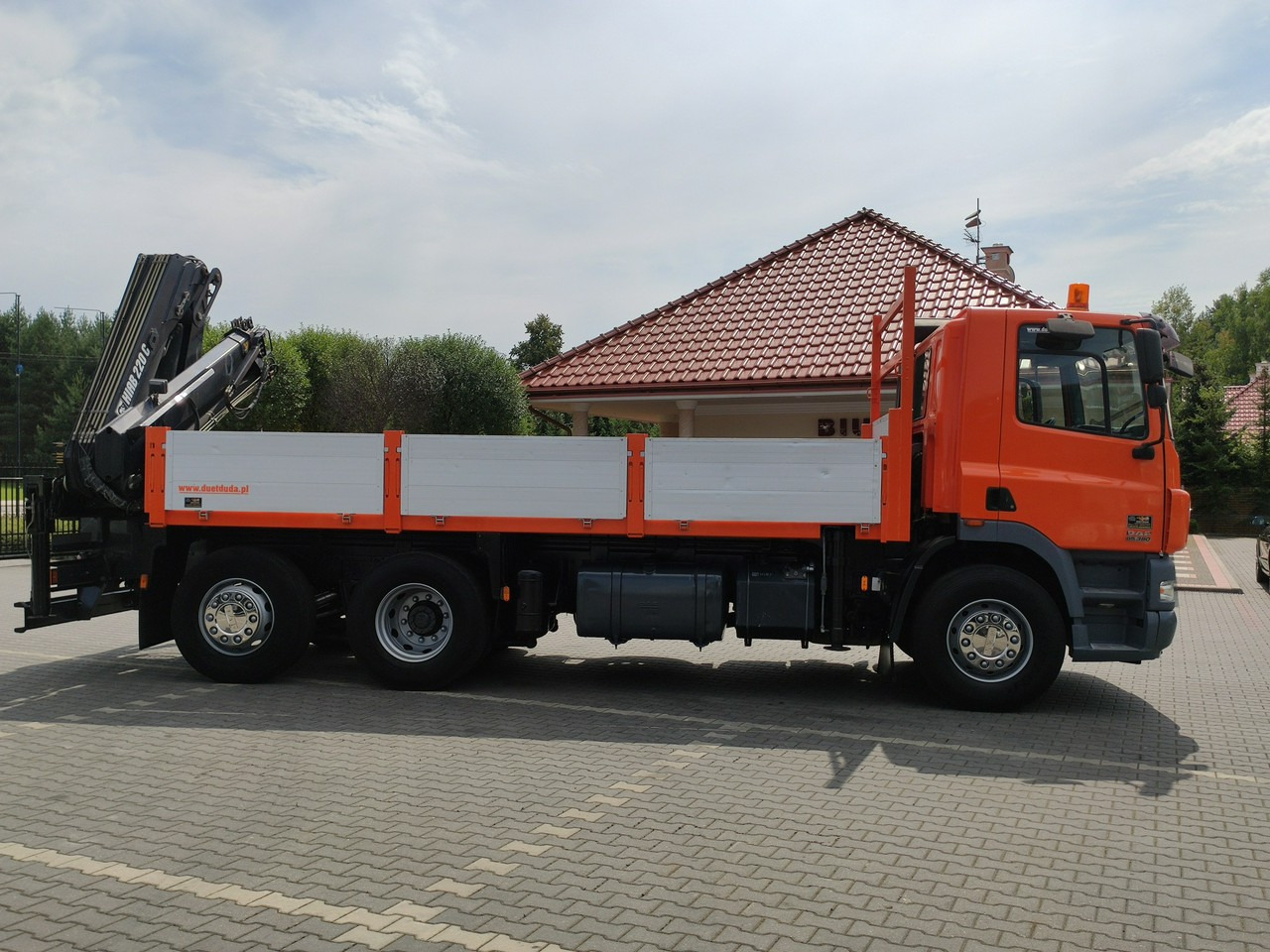 Flakbil, Kranbil DAF CF 85.380 6x2 Oś Skrętna Skrzynia HDS HIAB 220C + Pilot: bild 9