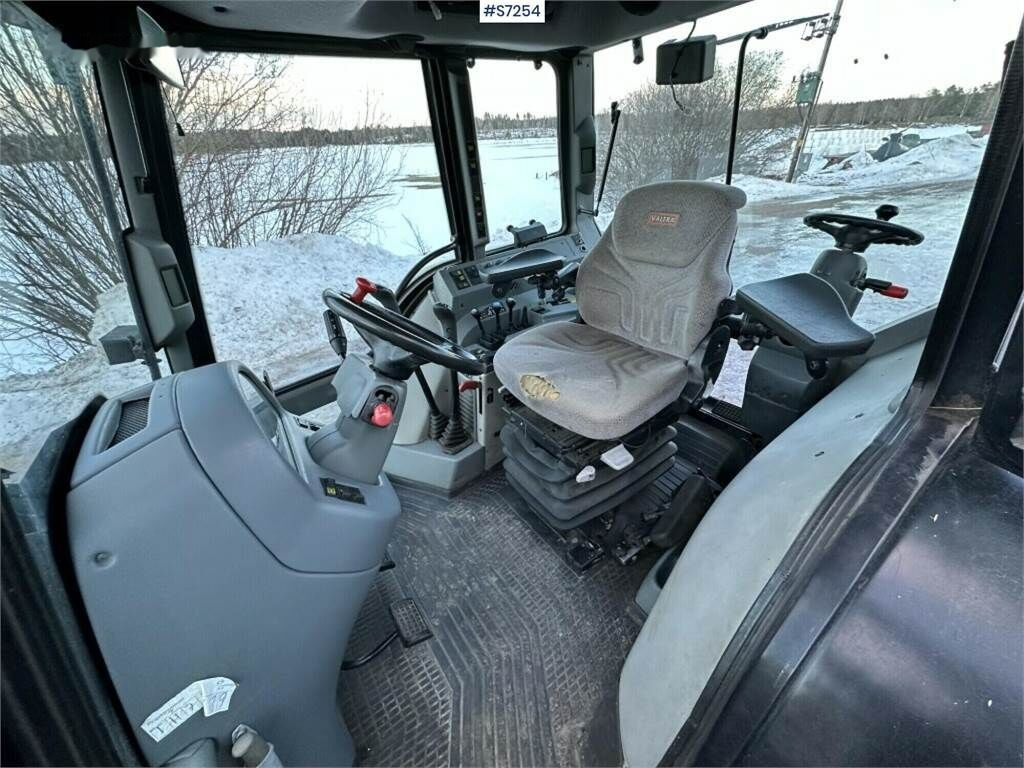 Traktor Valtra X110 waiststeering tractor with twintrac: bild 30