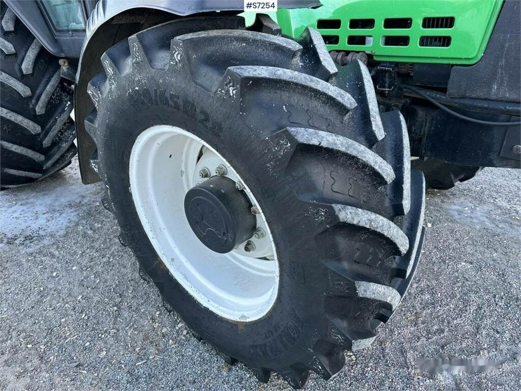 Traktor Valtra X110 waiststeering tractor with twintrac: bild 12