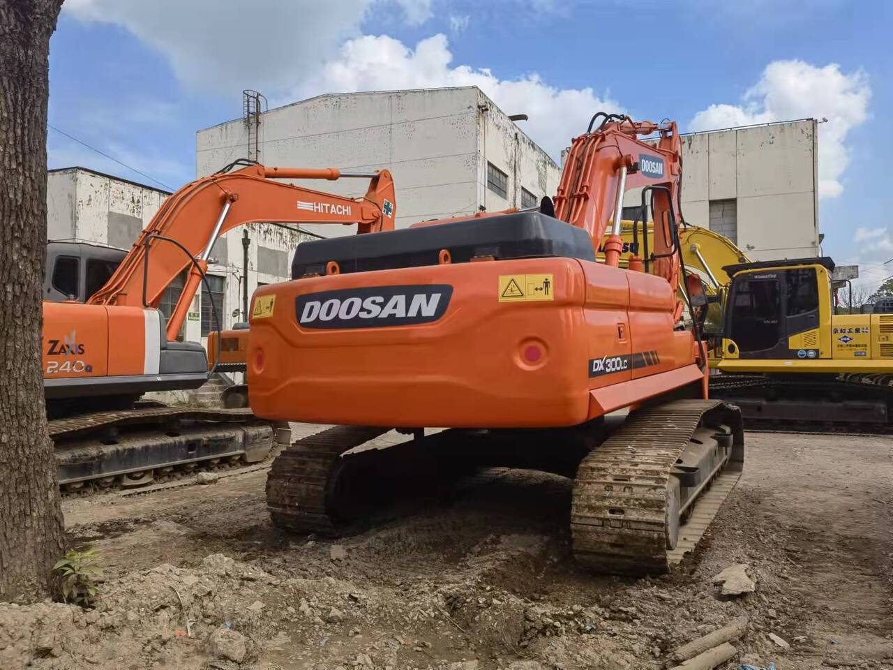 Bandgrävare DOOSAN DX300: bild 6