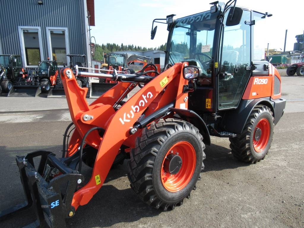 Ny Hjullastare Kubota R090W UUTUUSMALLI: bild 8