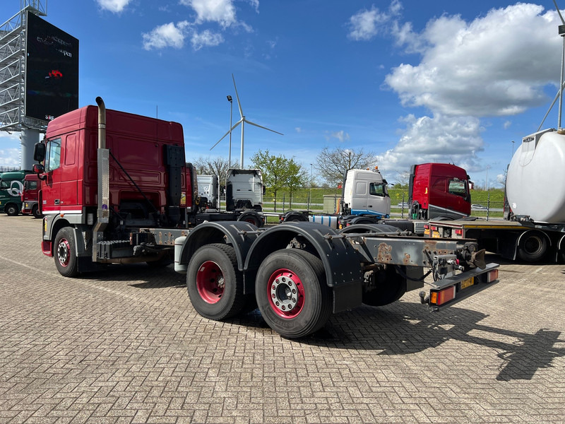 Chassi lastbil DAF XF105.460 Space Cab: bild 6