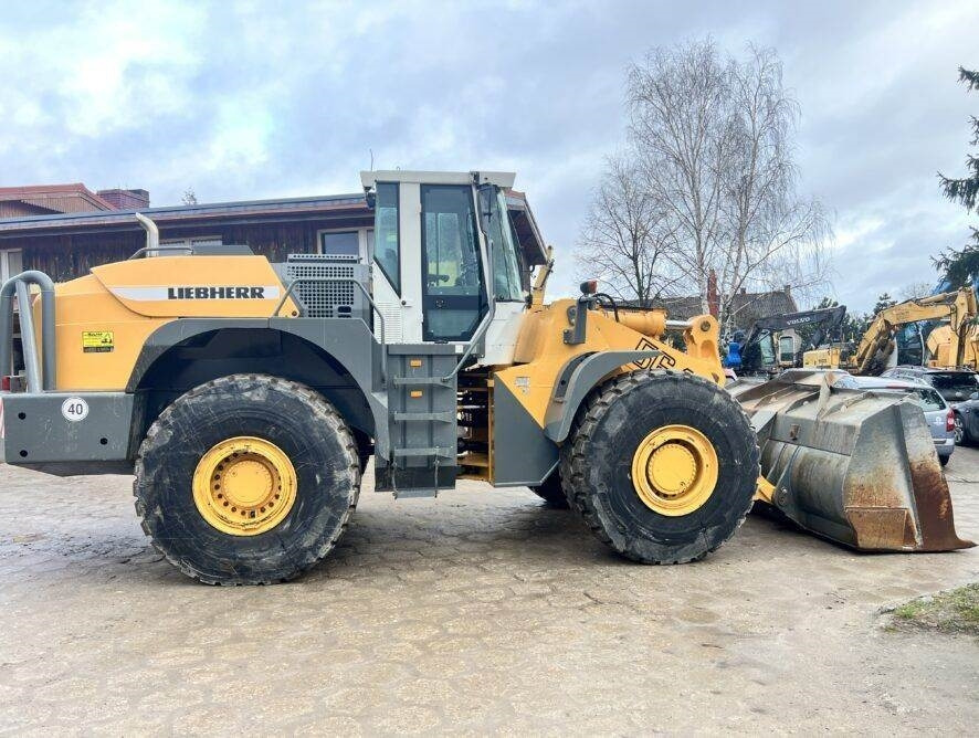 Hjullastare Liebherr L564 NEW TIRES: bild 6