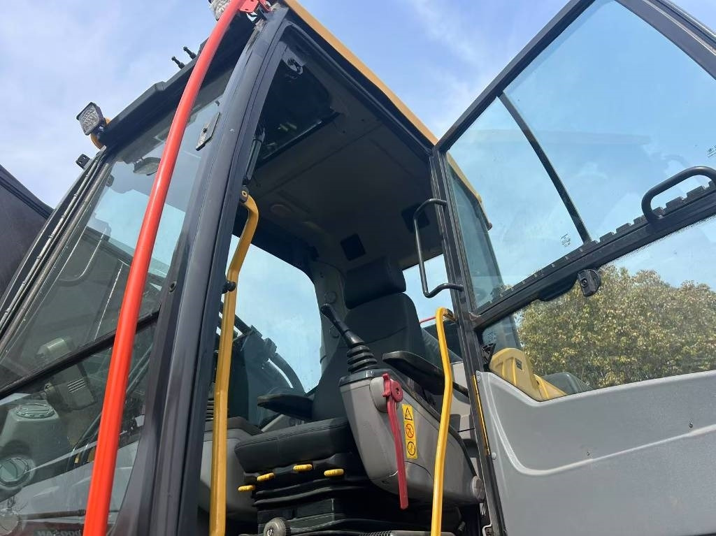 Bandgrävare Volvo EC 480 D L: bild 7