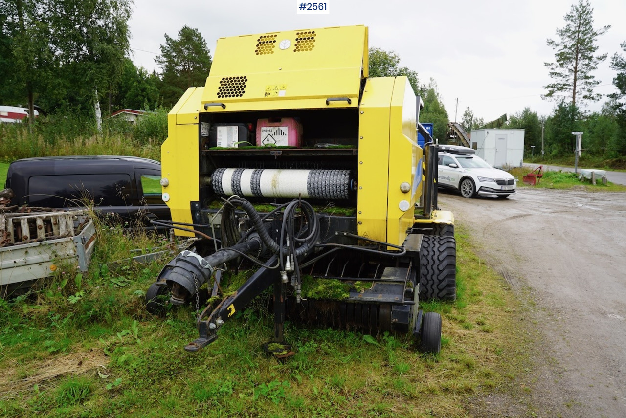 Utrustning för vallskörd 2011 New Holland BR6090 Combi: bild 11