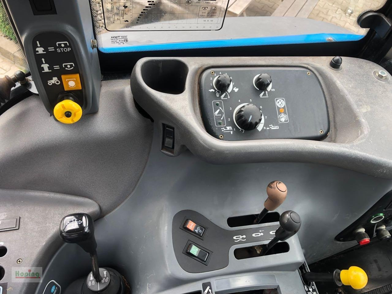 Traktor New Holland TSA 115: bild 13