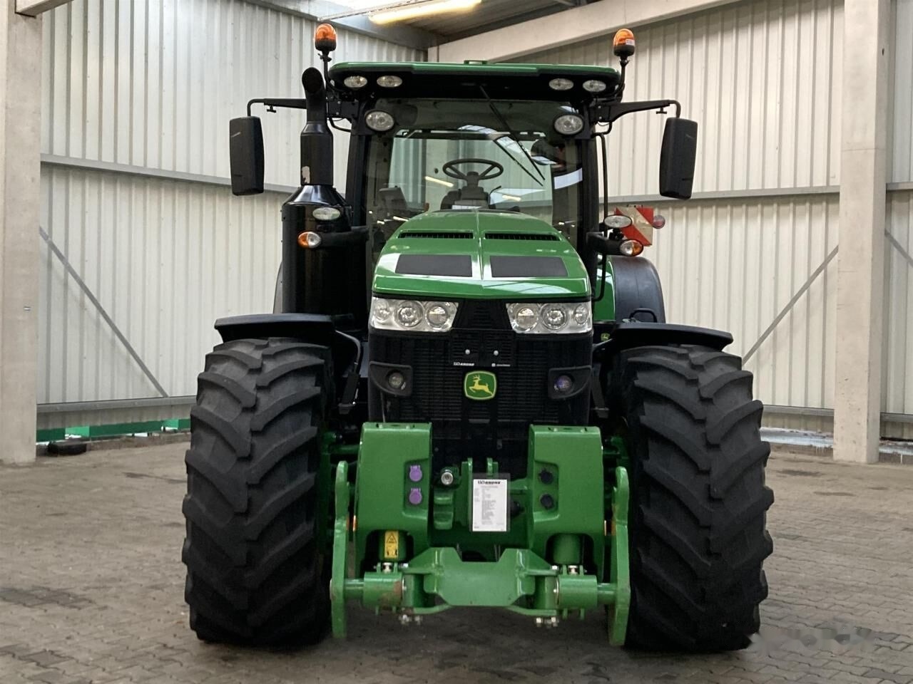 Traktor John Deere 8320R: bild 6