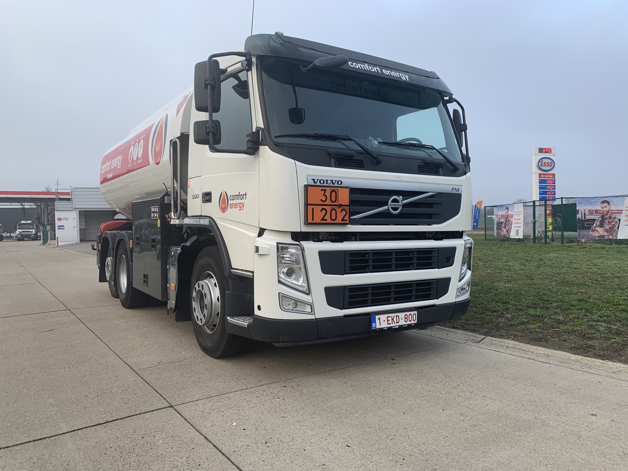 Tankbil Volvo FMFH: bild 8