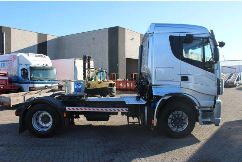 Dragbil Iveco Stralis 460 + Euro 6+ADR +9 TONS VOORAS: bild 6