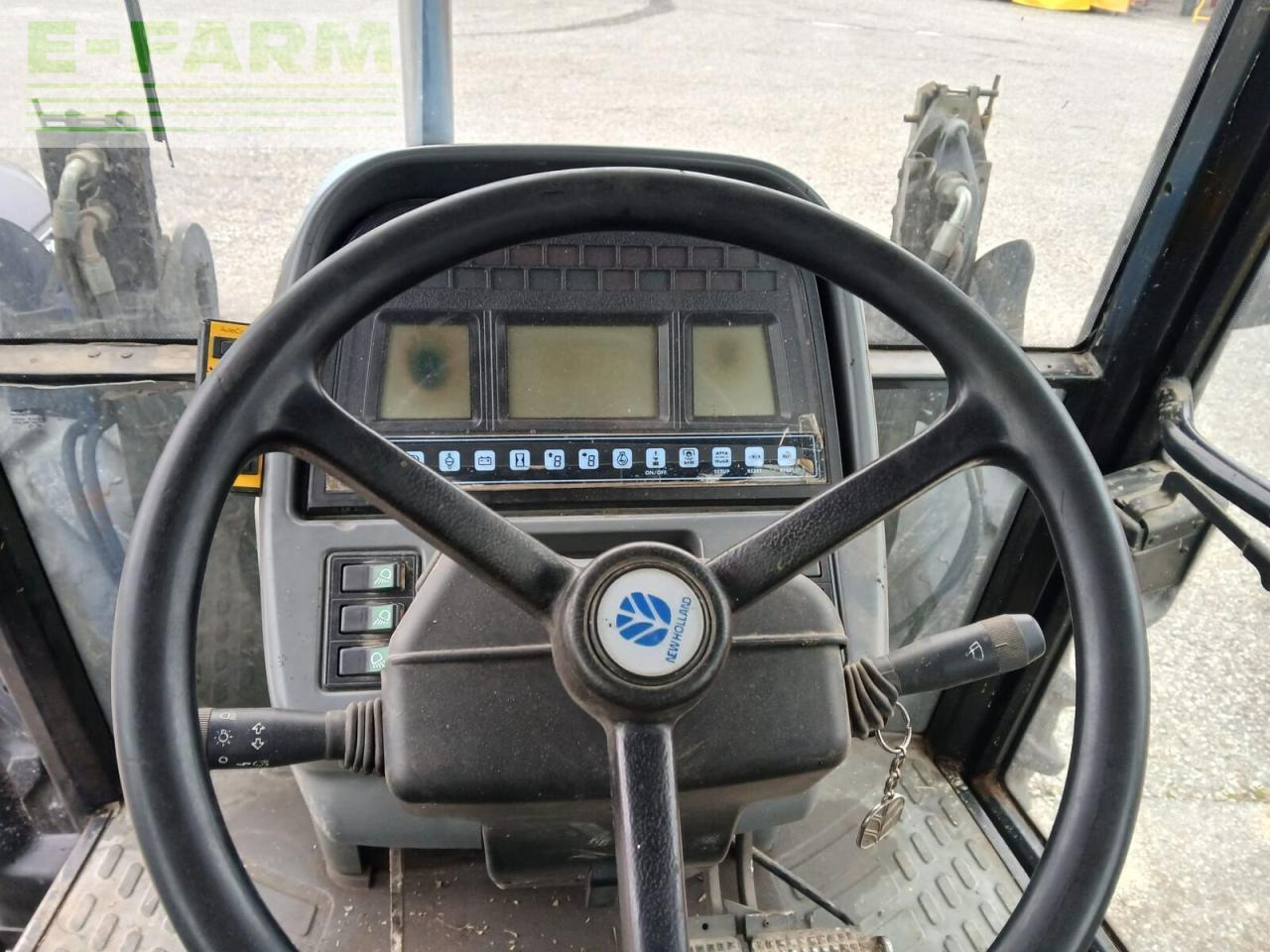 Traktor New Holland ts110: bild 10