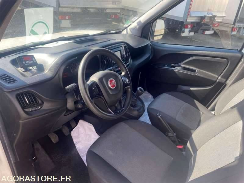 Små skåpbil Fiat Doblo Cargo 2,3M3 105 CV KIT TRIMAT 2016 - 46400KM: bild 12