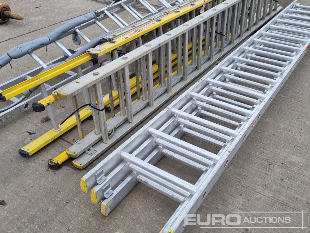 Entreprenadutrustning Ladders (5 of), Roofing Ladders (2 of): bild 19