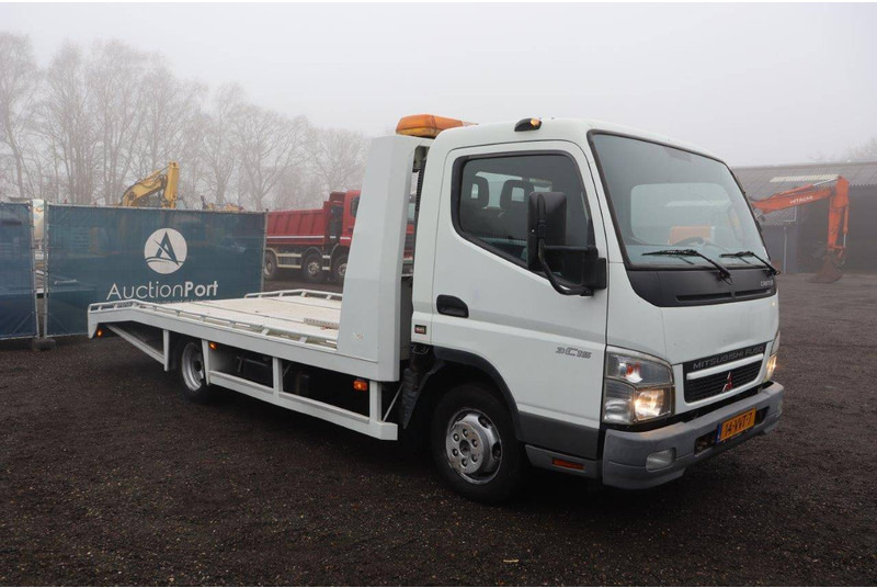 Biltransportbil lastbil Mitsubishi CANTER 3C15: bild 6